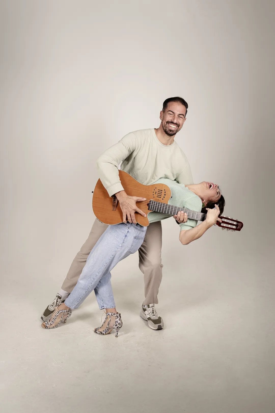 Anne Böhm und Anichi Pérez, die Gründer der AYA Latin Dance Academy